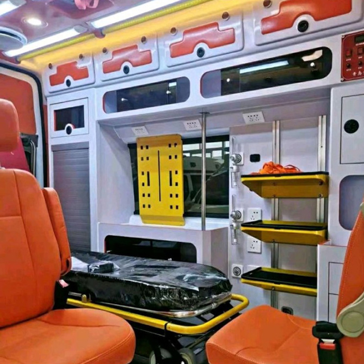 梁溪长途救护车护送病人租赁价格